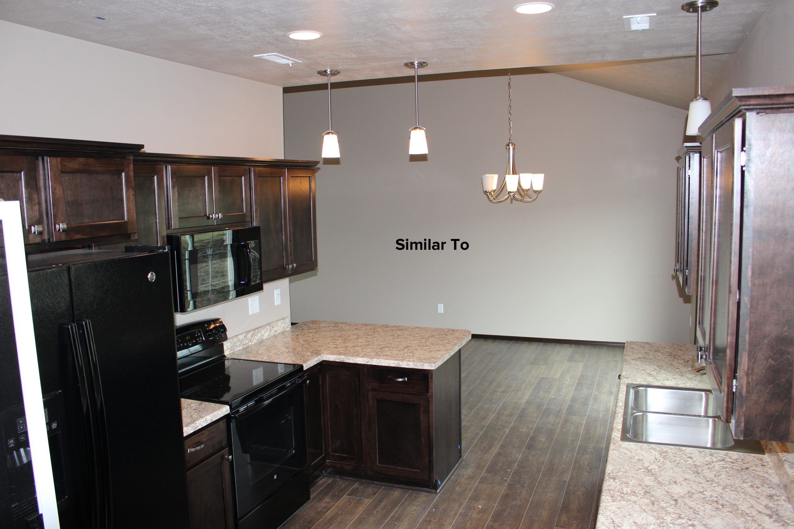 Briarwood Townhome (2BR) Signature Companies