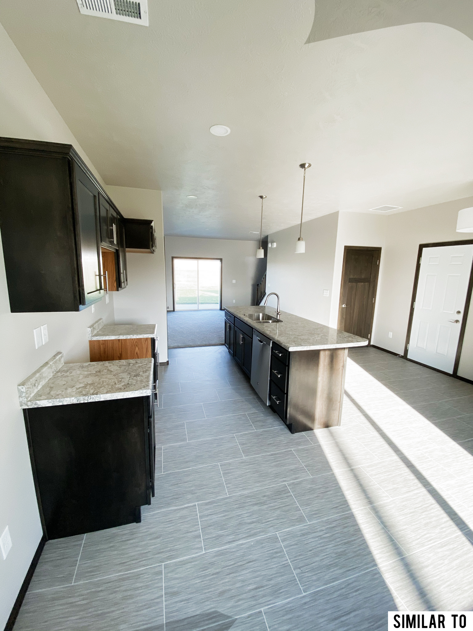 Harrington I Signature Companies